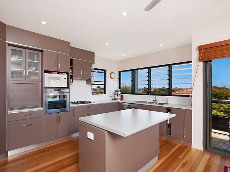 3 Wirruna Avenue, Ocean Shores NSW 2483