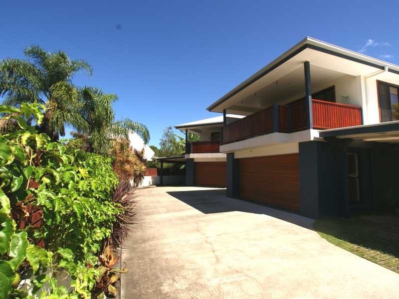 2/22 Jarrah Crescent, Ocean Shores NSW 2483