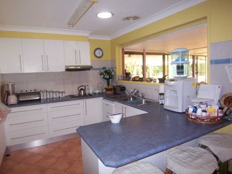 12 Terrara Court, Ocean Shores NSW 2483