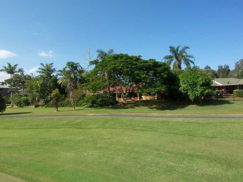 12 Terrara Court, Ocean Shores NSW 2483