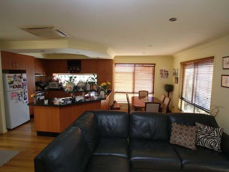 1 Barkala Court, Ocean Shores NSW 2483
