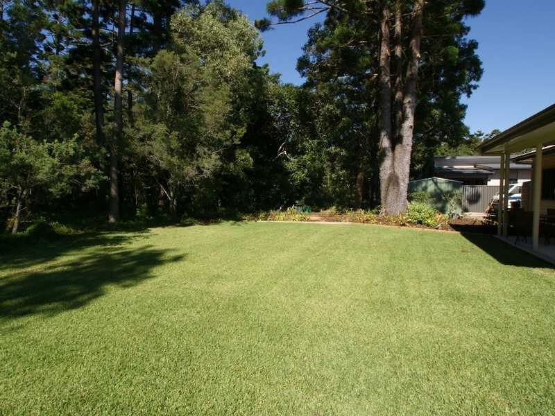 13B Boondoon Crescent, Ocean Shores NSW 2483