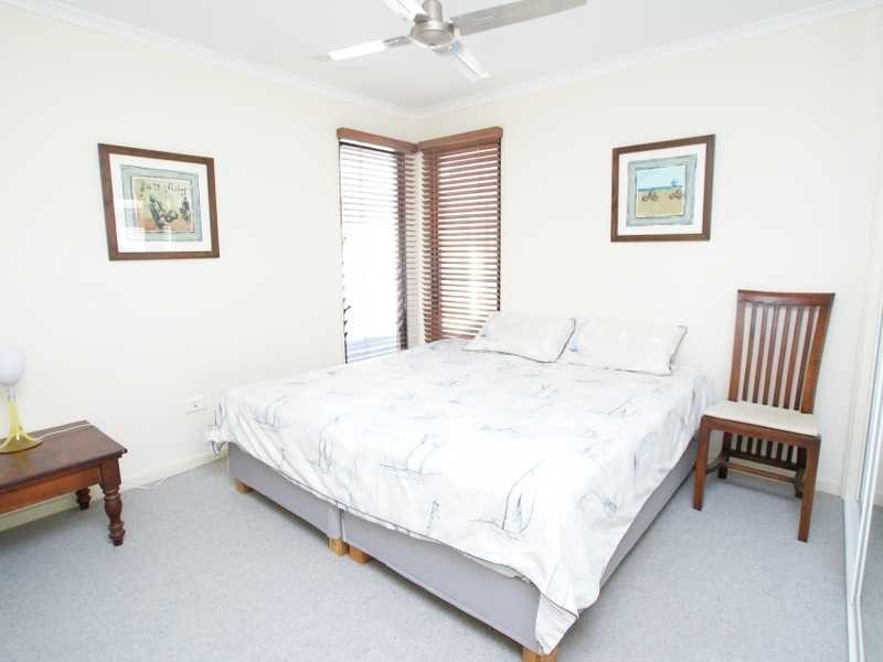 1/25 Yallakool Drive, Ocean Shores NSW 2483