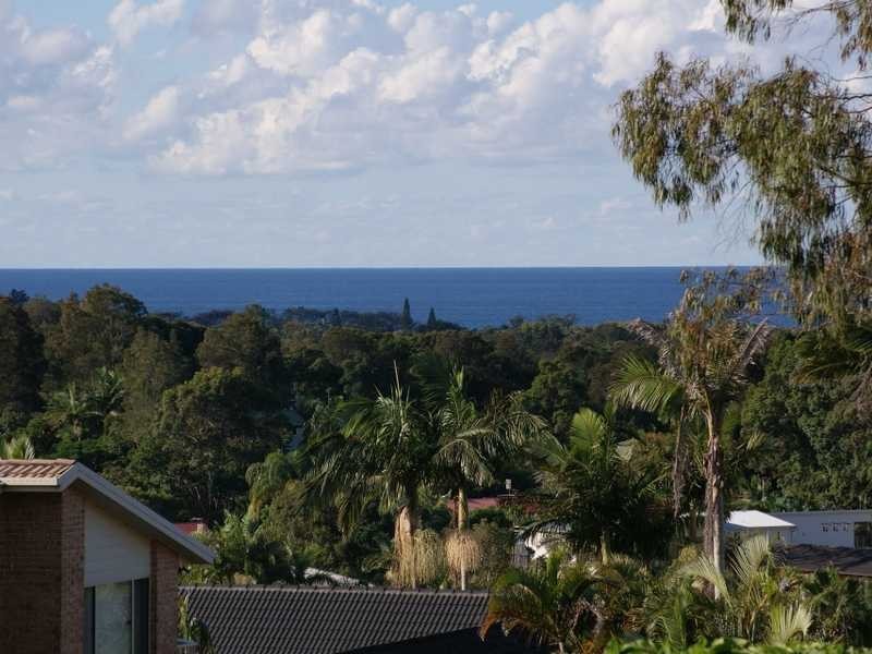 1/25 Yallakool Drive & 2/22 Jarrah Crescent, Ocean Shores NSW 2483