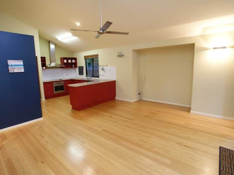 14 Muli Muli Avenue, Ocean Shores NSW 2483