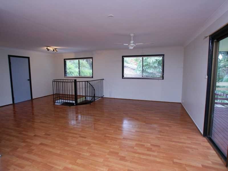 12 Robin Street, South Golden Beach NSW 2483