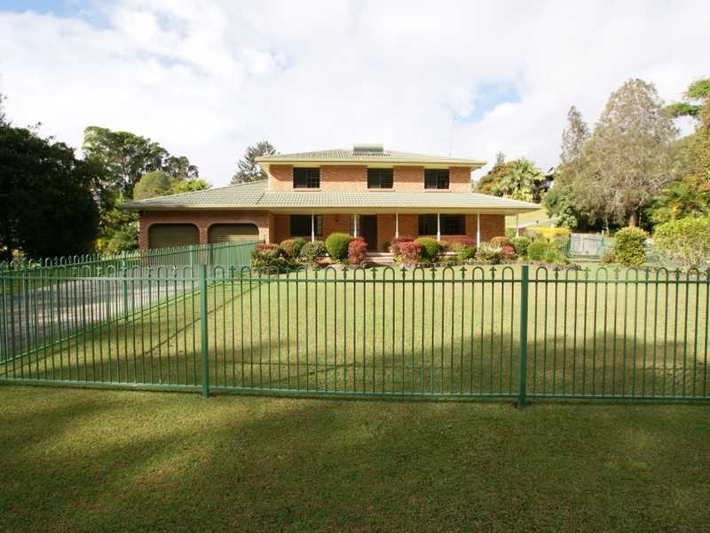 1 Matong Drive, Ocean Shores NSW 2483