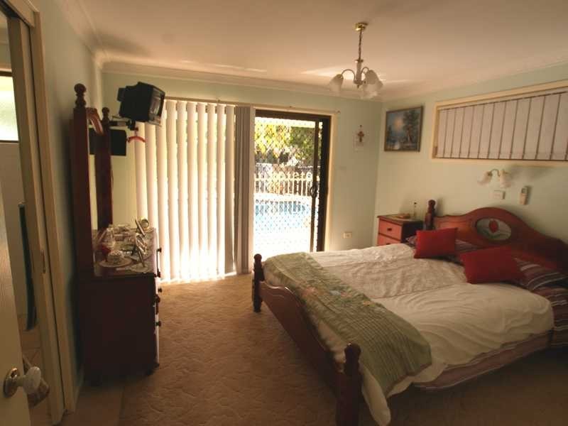 1 Matong Drive, Ocean Shores NSW 2483
