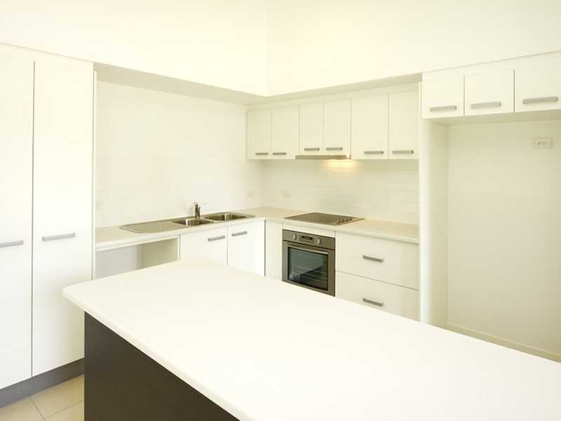 2/15 Boondoon Crescent, Ocean Shores NSW 2483