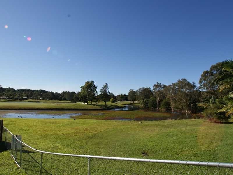 7 Coonawarra Court, Ocean Shores NSW 2483