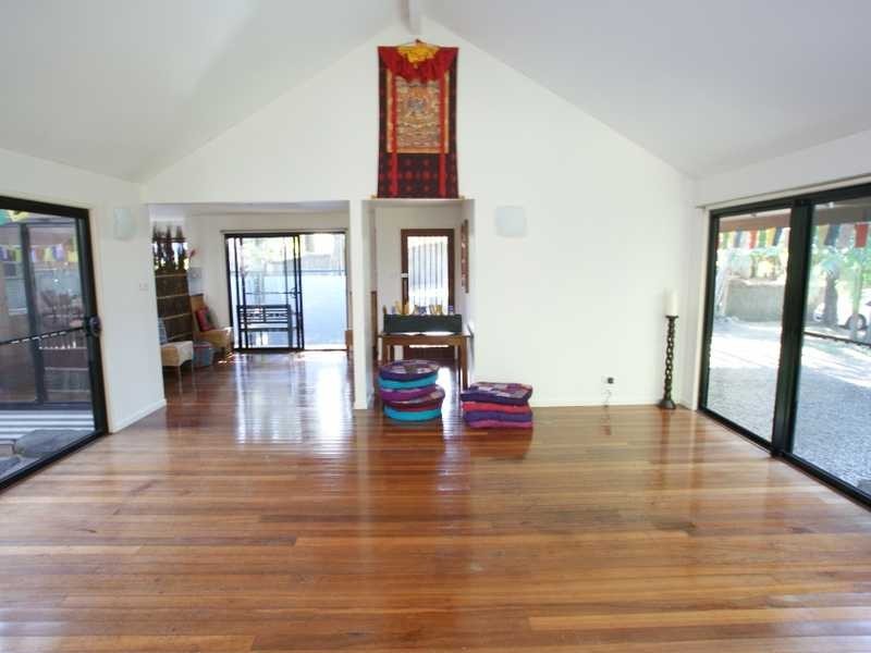 40a Hardy Avenue, Ocean Shores NSW 2483