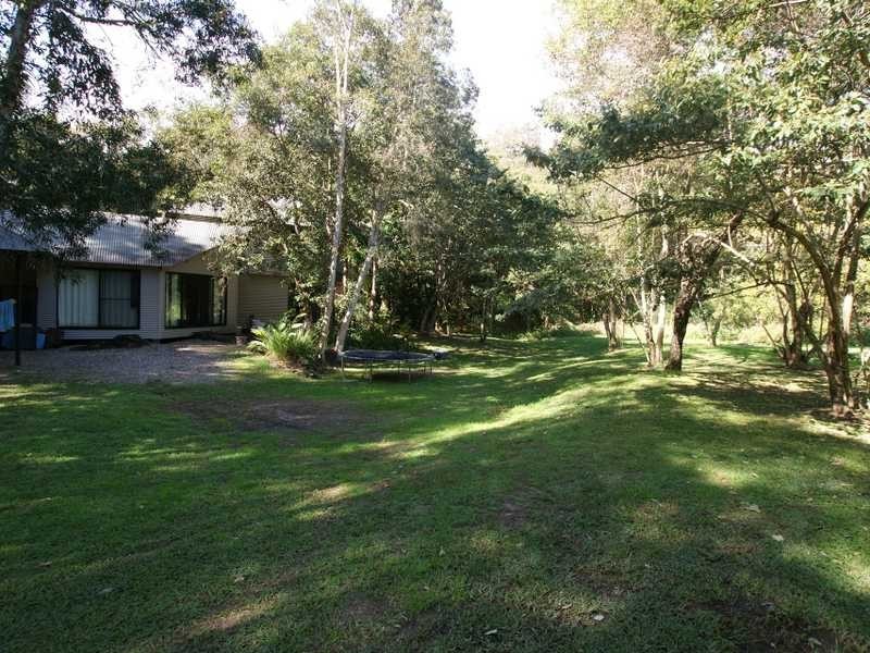 40B Hardy Avenue, Ocean Shores NSW 2483
