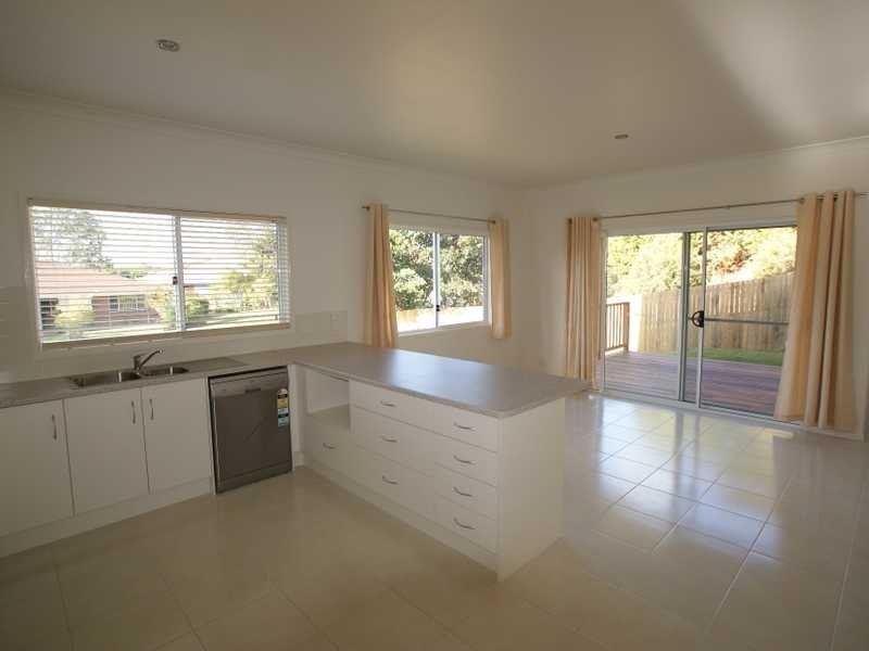 1a Namoi Glen, Ocean Shores NSW 2483