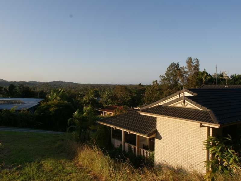 20 Kiyung Court, Ocean Shores NSW 2483