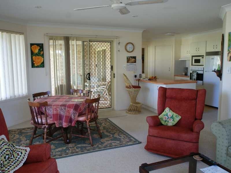 44 Balemo Drive, Ocean Shores NSW 2483