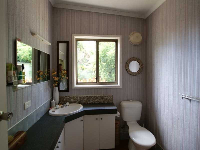 4 Narooma Drive, Ocean Shores NSW 2483