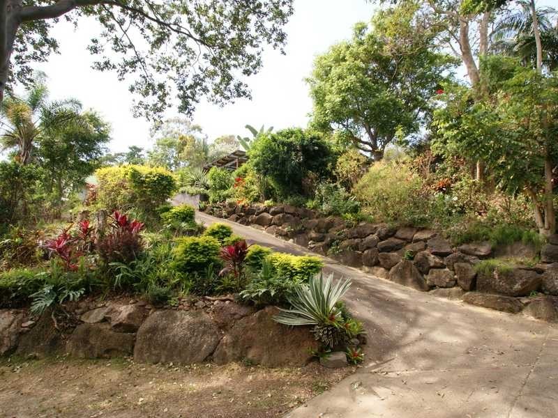 4 Narooma Drive, Ocean Shores NSW 2483