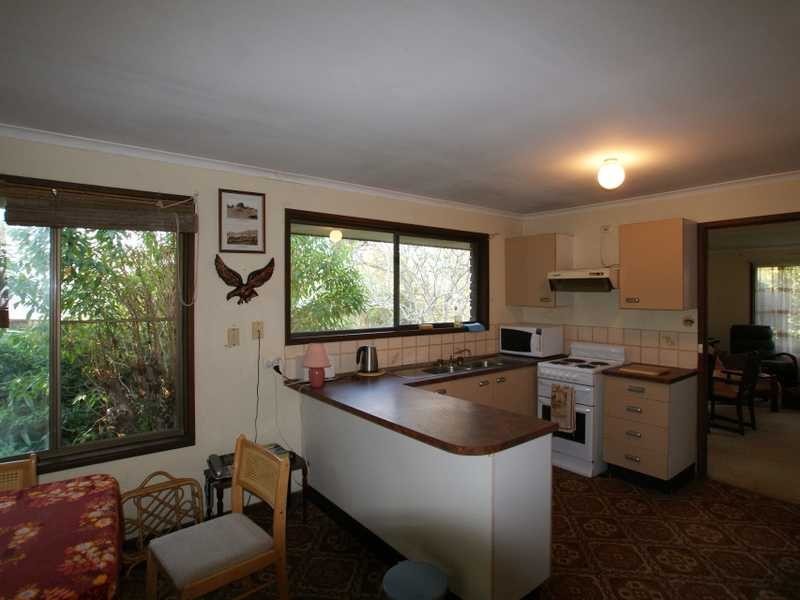 4 Kiyung Court, Ocean Shores NSW 2483