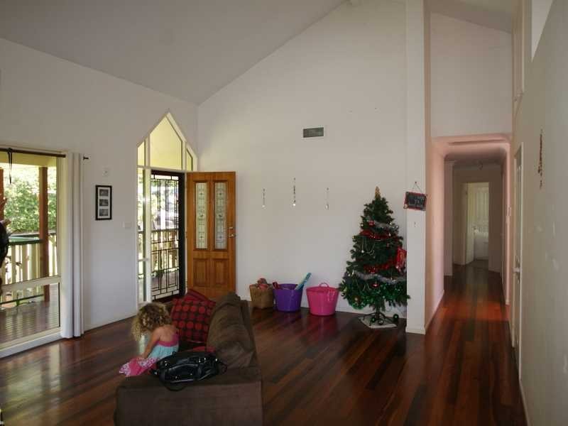 56 Yamble Drive, Ocean Shores NSW 2483