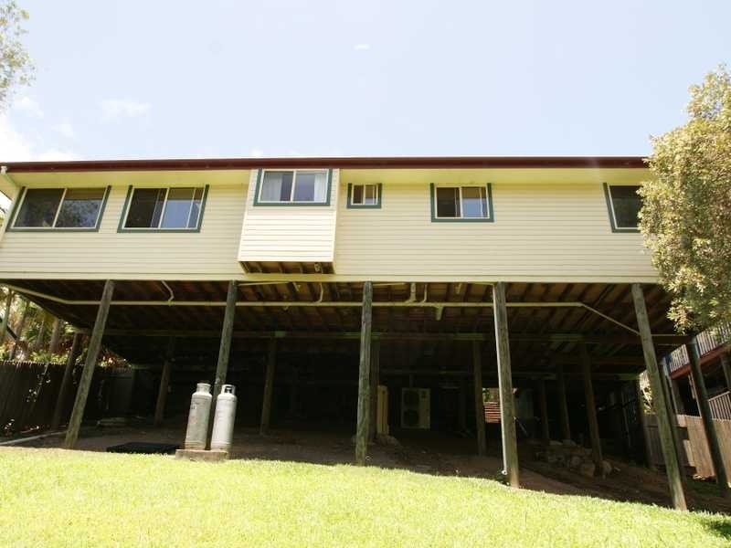 56 Yamble Drive, Ocean Shores NSW 2483