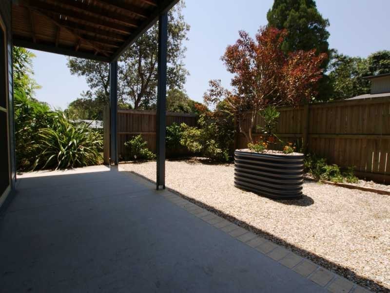 1/11 Boondoon Crescent, Ocean Shores NSW 2483