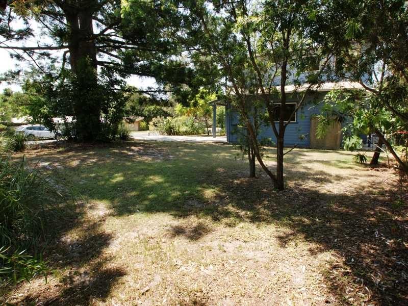 1/11 Boondoon Crescent, Ocean Shores NSW 2483