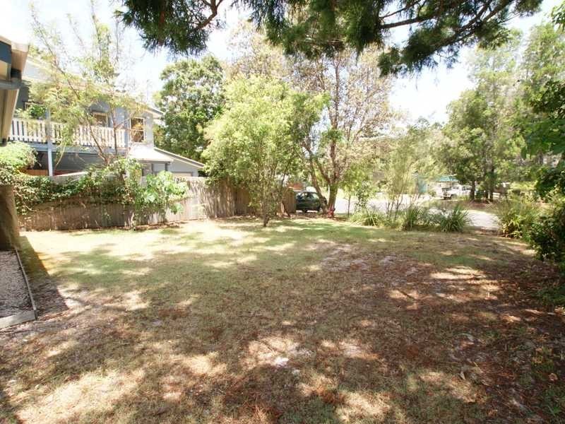 1/11 Boondoon Crescent, Ocean Shores NSW 2483