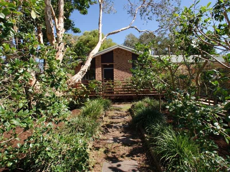 2/5 Barkala Court, Ocean Shores NSW 2483