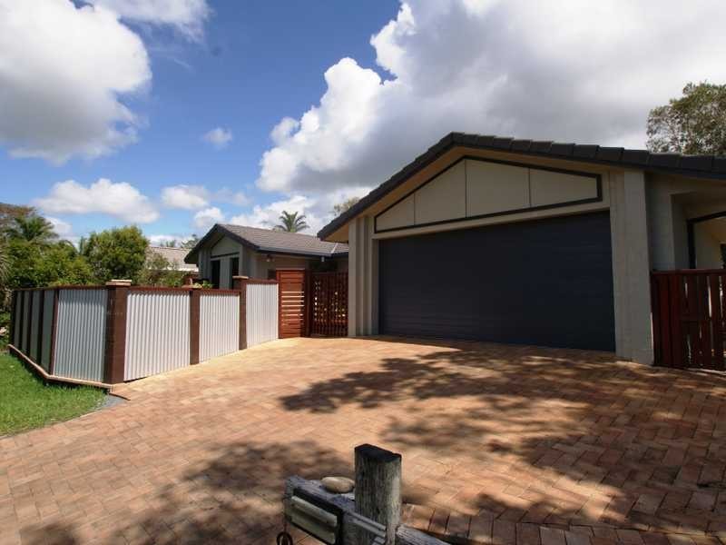 7 Barkala Court, Ocean Shores NSW 2483