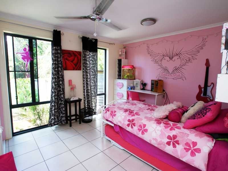 7 Barkala Court, Ocean Shores NSW 2483