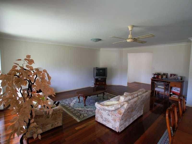 74 Balemo Drive, Ocean Shores NSW 2483