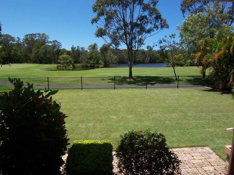 74 Balemo Drive, Ocean Shores NSW 2483