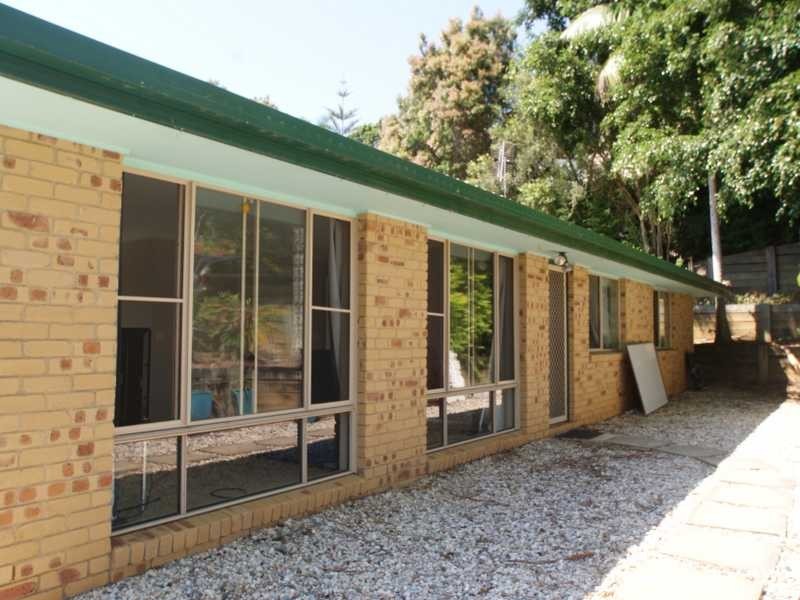 5 Murumba Close, Ocean Shores NSW 2483