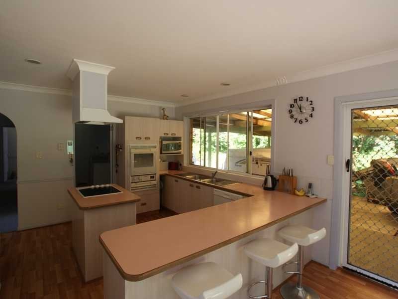 7 Narooma Drive, Ocean Shores NSW 2483