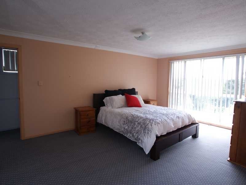 7 Narooma Drive, Ocean Shores NSW 2483