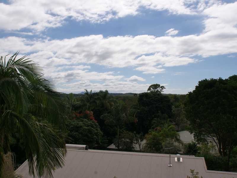 7 Narooma Drive, Ocean Shores NSW 2483