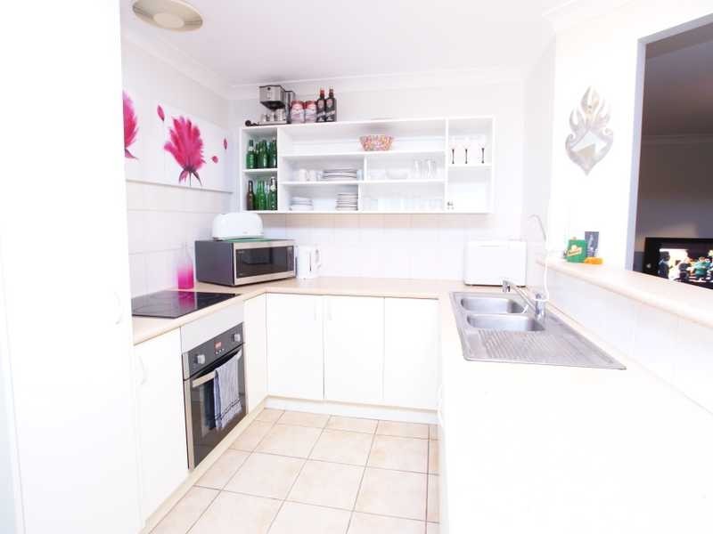 103 Balemo Drive, Ocean Shores NSW 2483