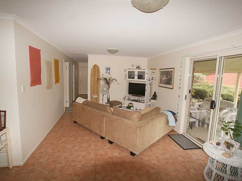 26D Coomburra Crescent, Ocean Shores NSW 2483