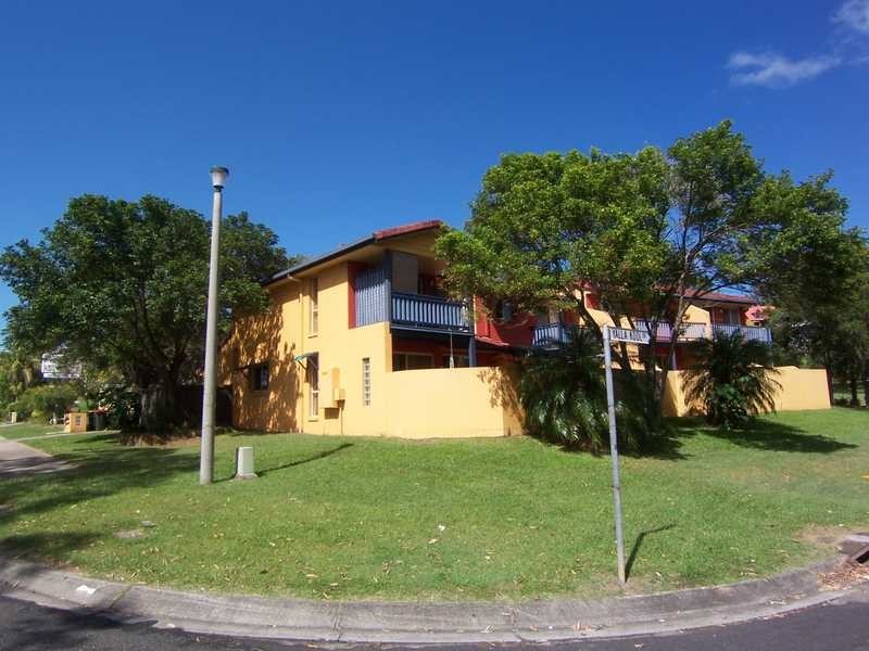 4/1 Yallakool Drive, Ocean Shores NSW 2483