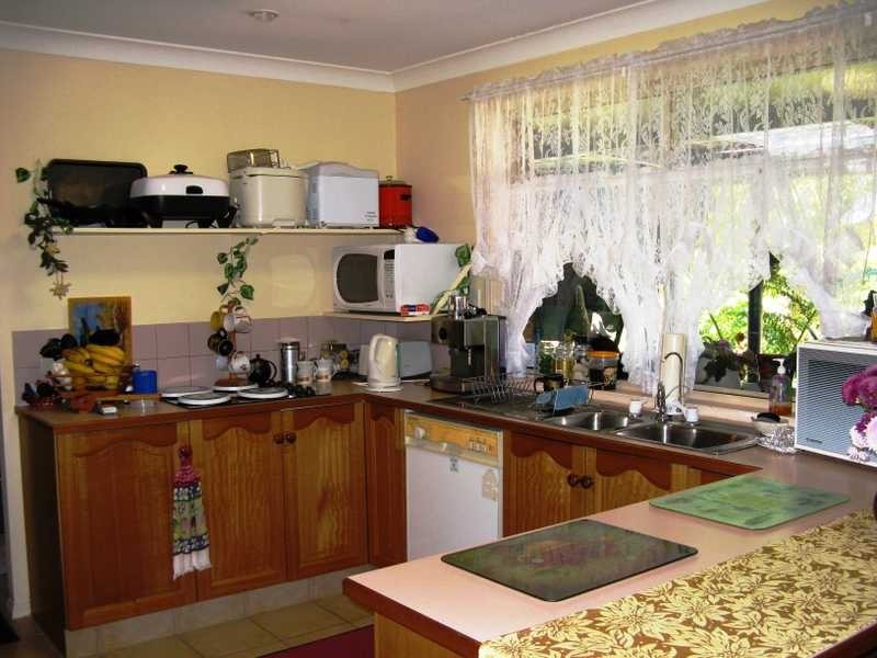 9 Tathra Glen, Ocean Shores NSW 2483