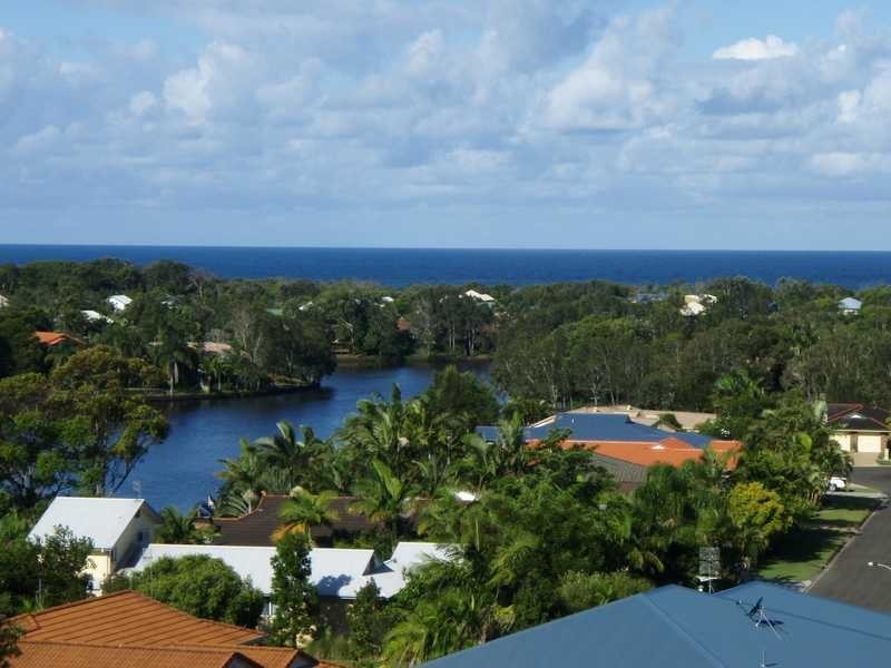 20 Palmer Avenue, Ocean Shores NSW 2483