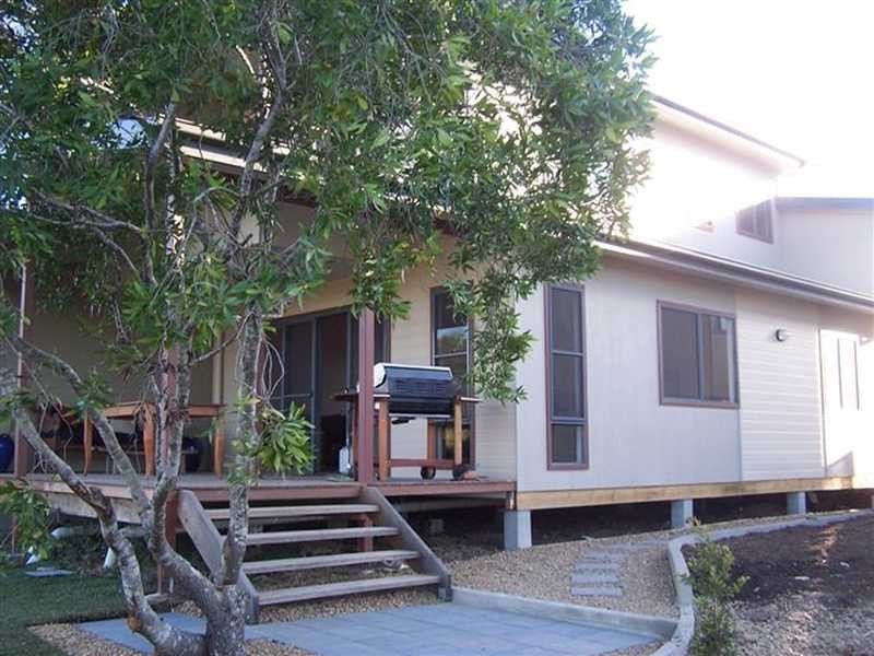 1/16 Palmer Avenue, Ocean Shores NSW 2483