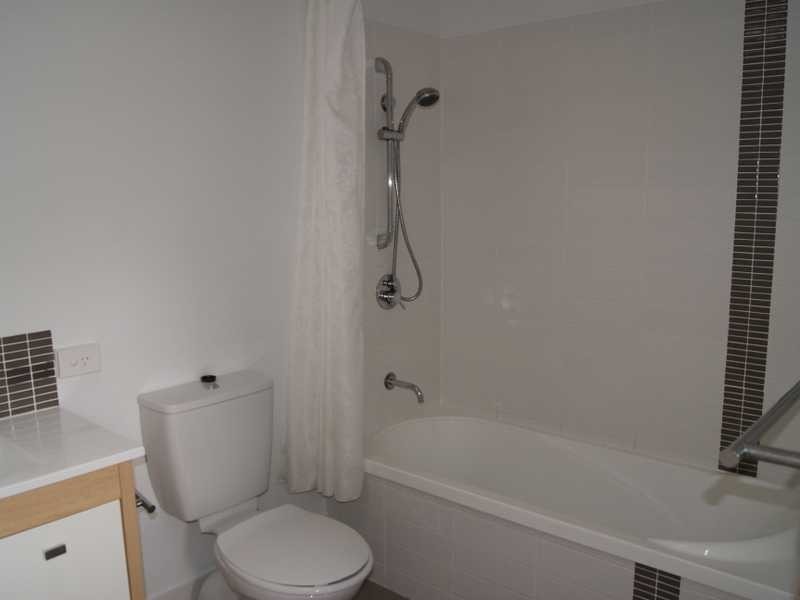 2/92 Rajah Road, Ocean Shores NSW 2483