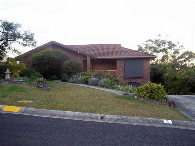 2 Katya Court, Ocean Shores NSW 2483