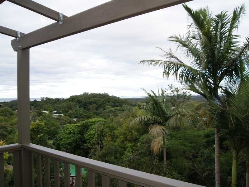 3 Putta Place, Ocean Shores NSW 2483