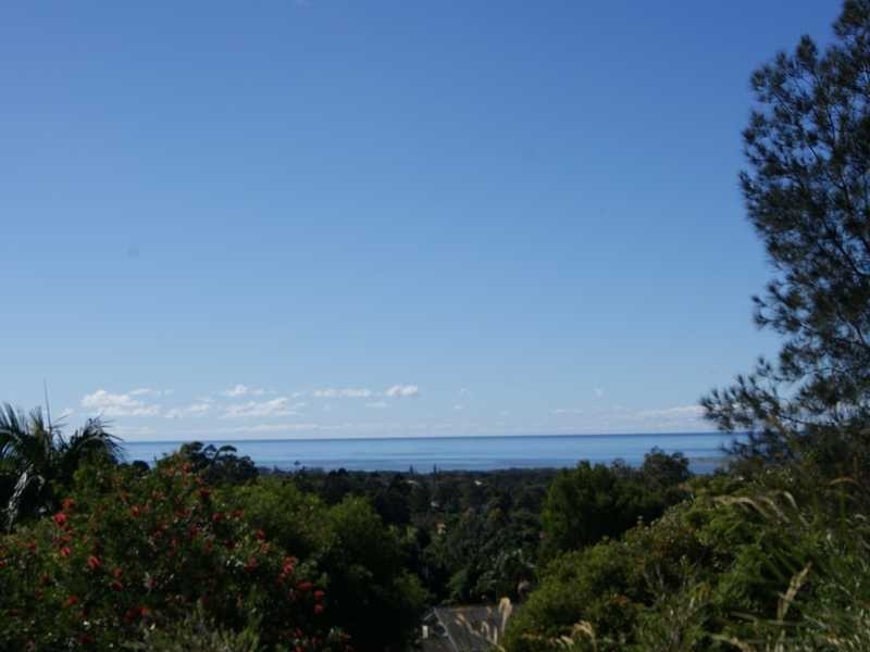 1 Harah, Ocean Shores NSW 2483