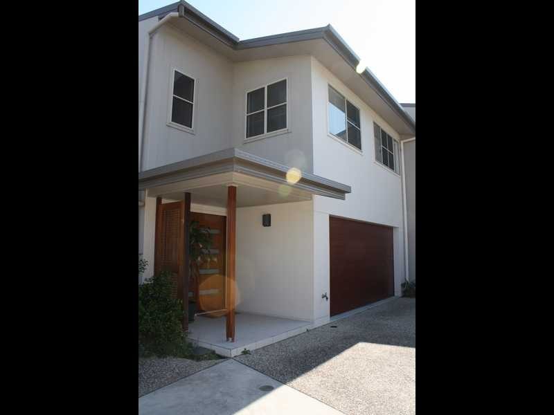 3/4 Halyard Court, Ocean Shores NSW 2483