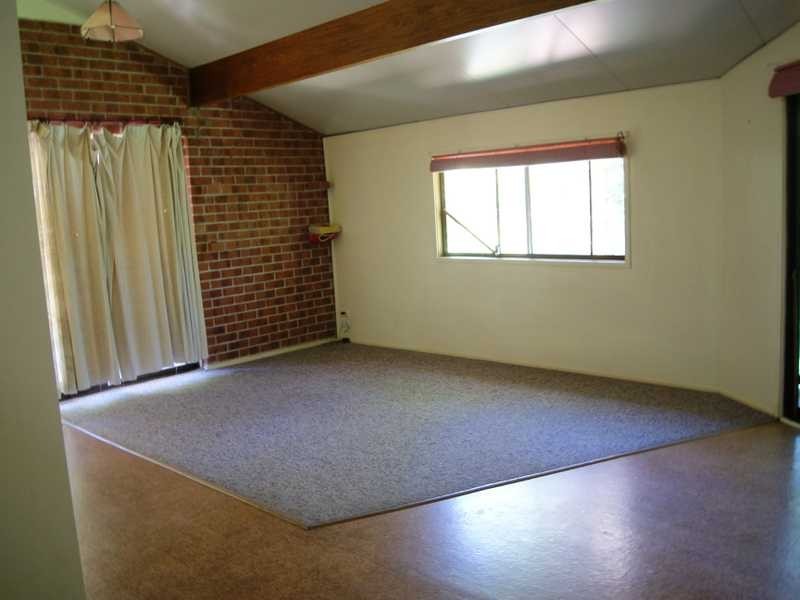 9 Matong Drive, Ocean Shores NSW 2483