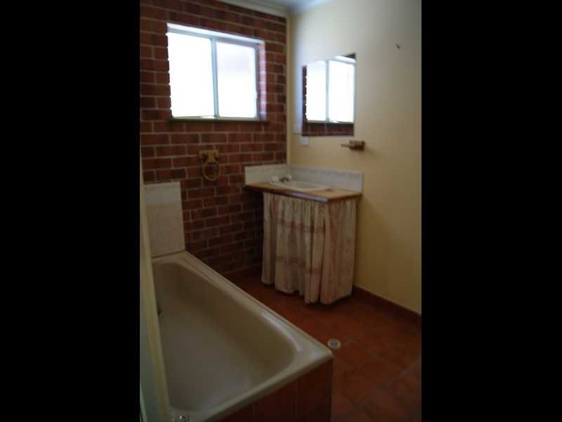 9 Matong Drive, Ocean Shores NSW 2483