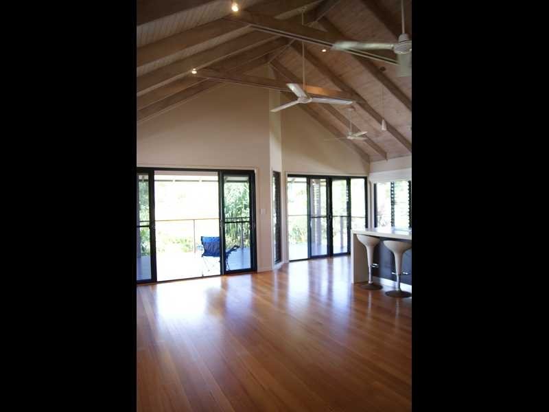 22 Mia Court, Ocean Shores NSW 2483